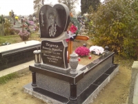 Памятник