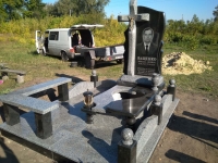 Установка памятника под ключ